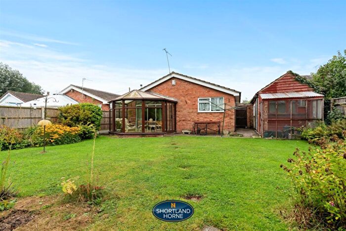 2 Bedroom Detached Bungalow For Sale In Shilton Lane, Potters Green, Coventry, CV2