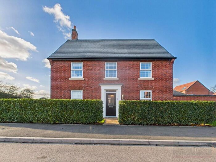 4 Bedroom Detached House For Sale In Garner Way, Fleckney, Leicestershire, LE8