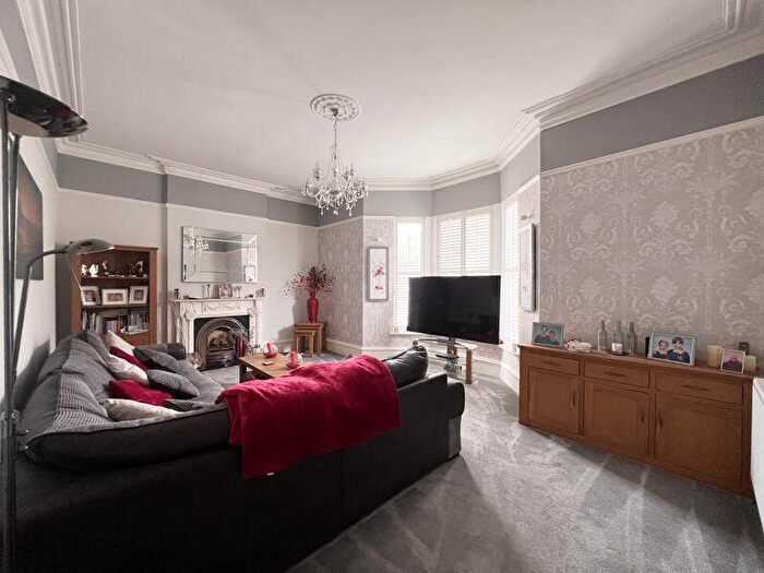 5 Bedroom Detached House To Rent In Golf Open - Walmer Road, Southport - Sleeps, PR8