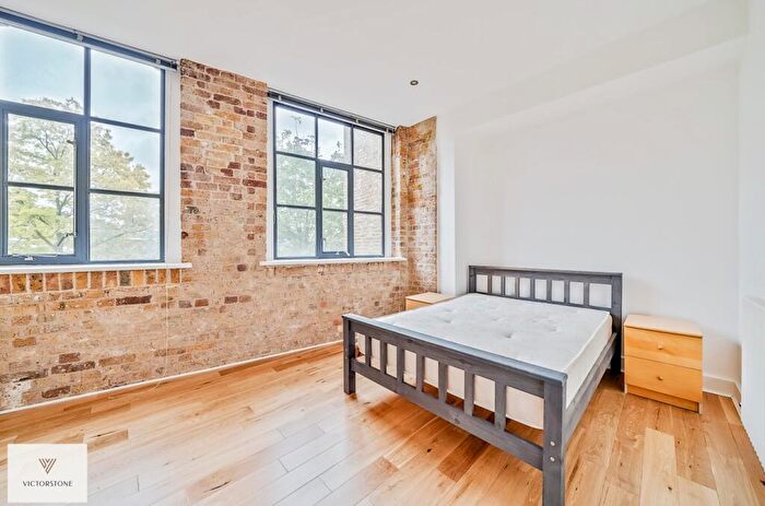 2 Bedroom Apartment To Rent In Saxon House, Thrawl Street, Spitalfields, London, E1