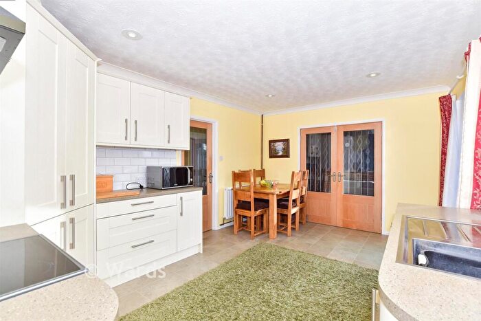 3 Bedroom Detached Bungalow For Sale In Nursery Avenue, Bearsted, Maidstone, Kent, ME14