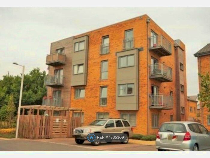 1 Bedroom Flat To Rent In Cloud Close, Dartford, DA1