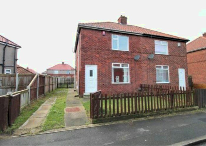 2 Bedroom Semi-Detached House To Rent In Myrtle Road, Stockton TS19