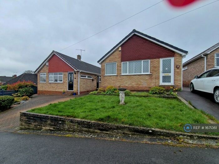 2 Bedroom Bungalow To Rent In Wood Close, Chapeltown, Sheffield, S35