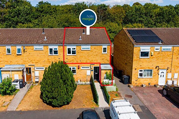 1 Bedroom Flat For Sale In Cosmetic Updating | Reduced |, BS5