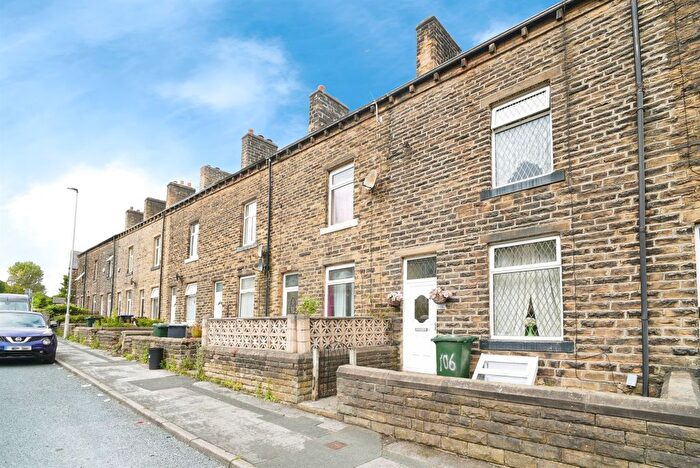4 Bedroom Terraced House For Sale In Hainworth Wood Road, Keighley, BD21