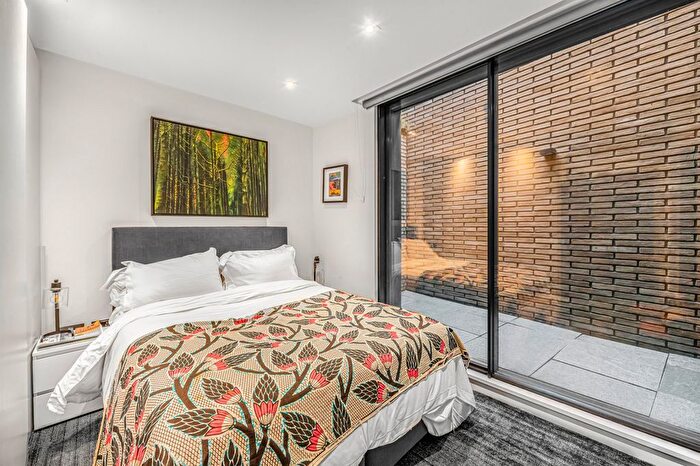 3 Bedroom Mews To Rent In Southwick Yard, Titchborne Row, W2