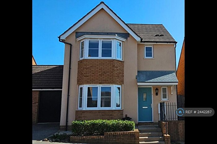 3 Bedroom Detached House To Rent In Shorelark Way, Cornwall, EX23