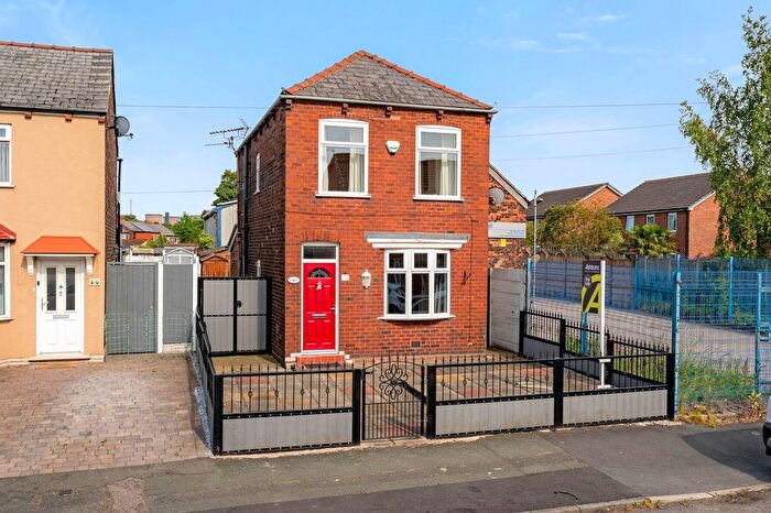 2 Bedroom Detached House For Sale In Page Lane, Widnes, WA8