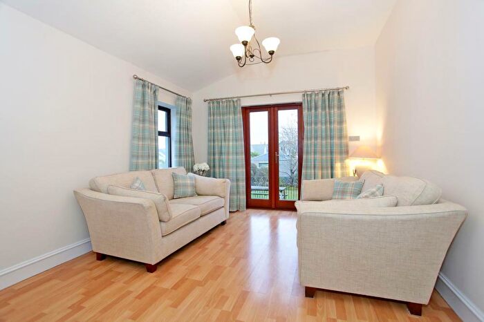 6 Bedroom Terraced House To Rent In Gray Street, Aberdeen, AB10