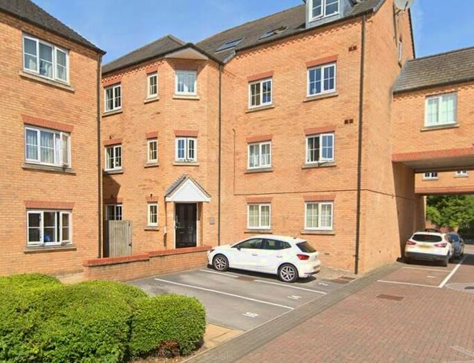 2 Bedroom Flat To Rent In Broadlands Court, Pudsey, LS28