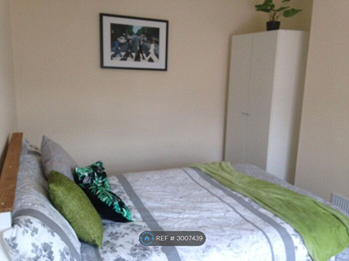 4 Bedroom Terraced House To Rent In Nicholas Road, Bristol, BS5