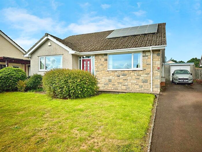 3 Bedroom Detached Bungalow For Sale In Park View, Chepstow, NP16