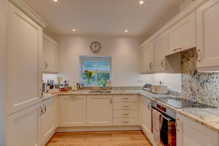 2 Bedroom Detached Bungalow To Rent In Littlebeck, Whitby, YO22
