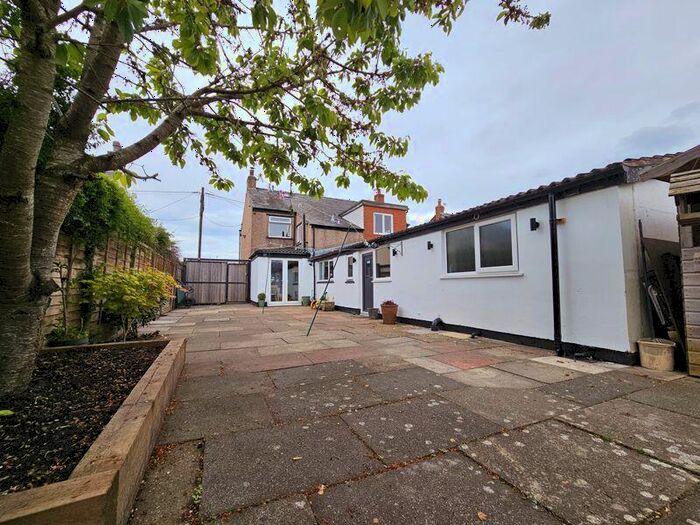 3 Bedroom Semi-Detached House For Sale In Long Lane, Banks, Southport, PR9