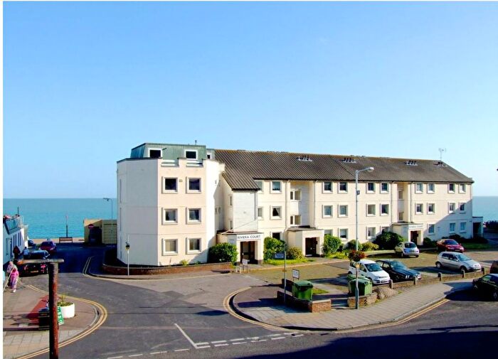 2 Bedroom Flat For Sale In Sandgate High Street, Sandgate, Folkestone, Kent, CT20