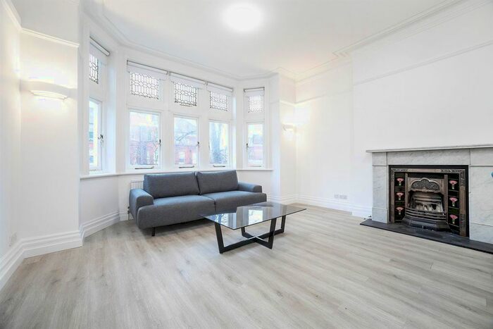 1 Bedroom Flat To Rent In Frognal, London, NW3