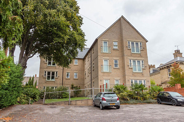 1 Bedroom Apartment To Rent In Midland Road, Wellingborough, NN8