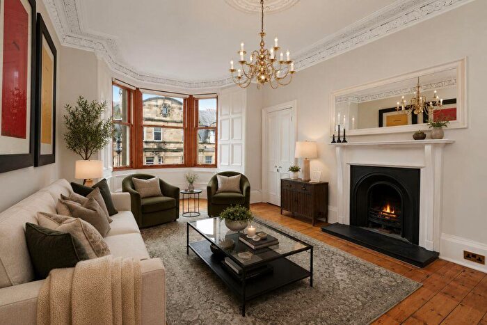3 Bedroom Flat For Sale In / Bruntsfield Place, Edinburgh, EH10