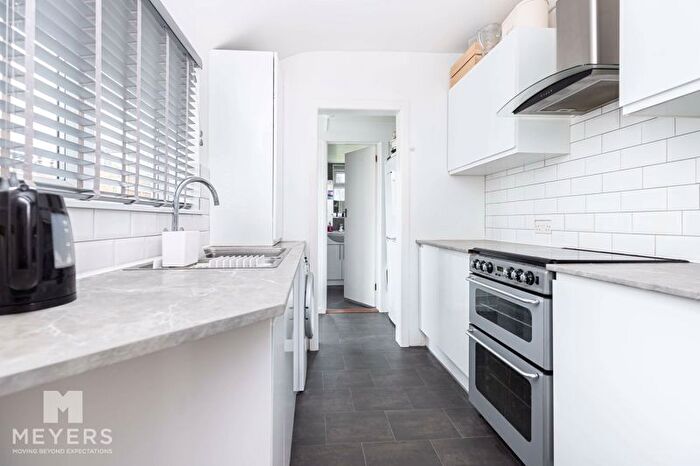 3 Bedroom Terraced House For Sale In Beaconsfield Road, Christchurch, BH23