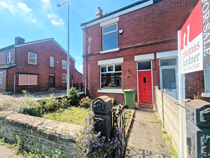 2 Bedroom Terraced House For Sale In Lower Bents Lane, Bredbury, SK6