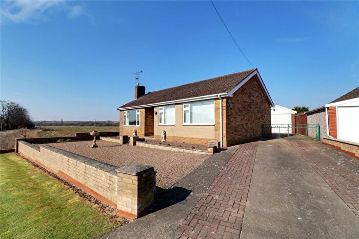 3 Bedroom Bungalow For Sale In Marsh Lane, Barnetby, Lincolnshire, DN38