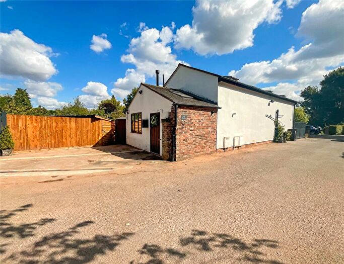 4 Bedroom Detached House To Rent In Drayton Manor Drive, Tamworth, Staffordshire, B78