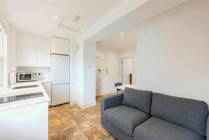 1 Bedroom Flat To Rent In Heath Hurst Road, Hampstead, NW3