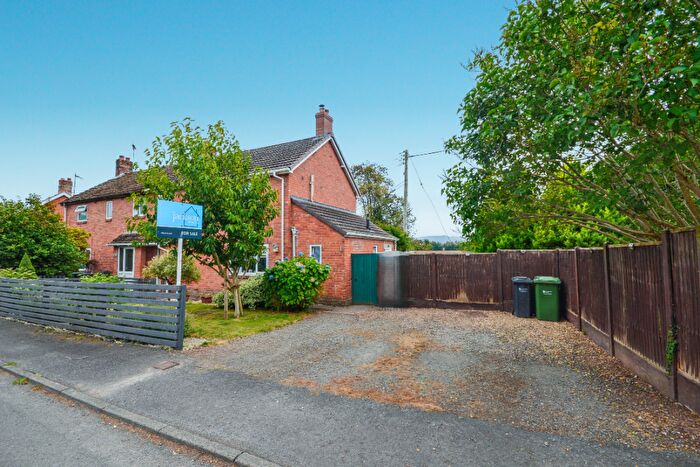 3 Bedroom Semi-Detached House For Sale In Canonford Avenue, Eardisley, Hereford, Herefordshire, HR3