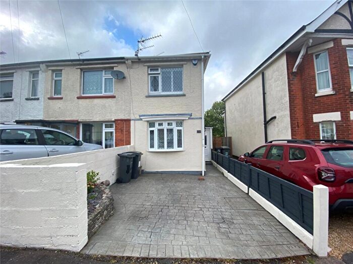 2 Bedroom End Of Terrace House For Sale In Stourvale Road, Southbourne, Bournemouth, Dorset, BH6