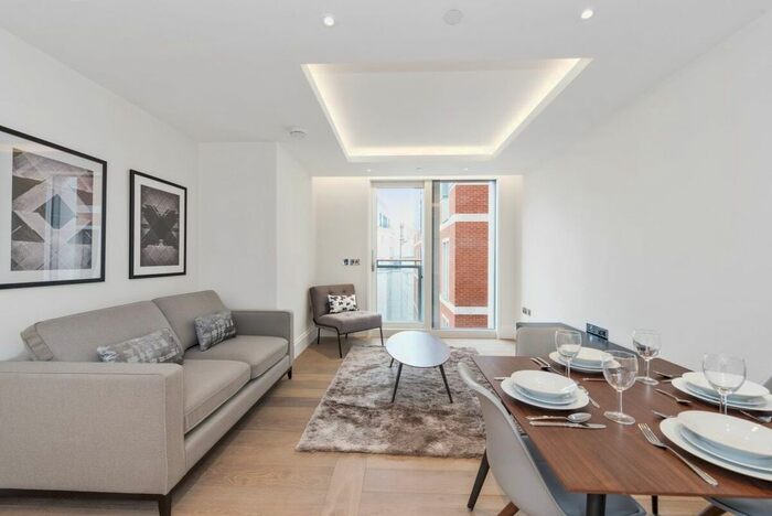 1 Bedroom Flat To Rent In Strand, London, WC2R