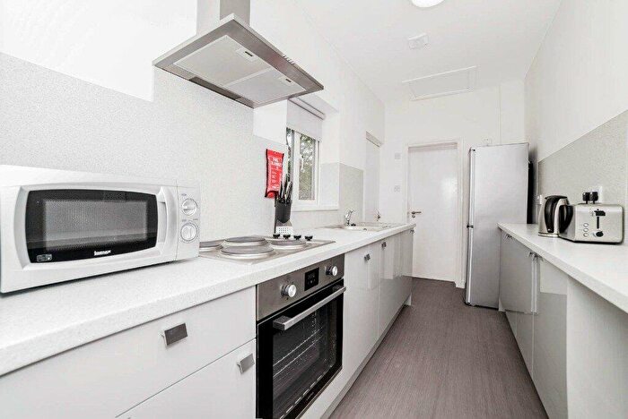 4 Bedroom Terraced House To Rent In Windsor Street, Beeston, Nottingham, Nottinghamshire, NG9