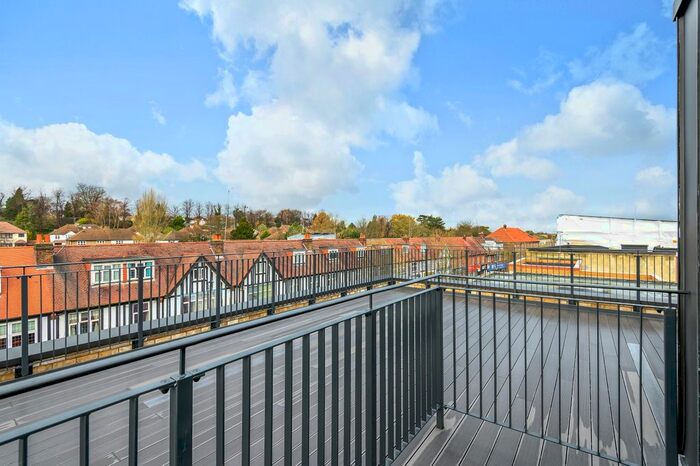 2 Bedroom Flat To Rent In High Street, Orpington BR6