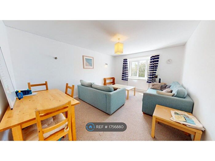 3 Bedroom End Of Terrace House To Rent In Lenton Manor, Nottingham, NG7