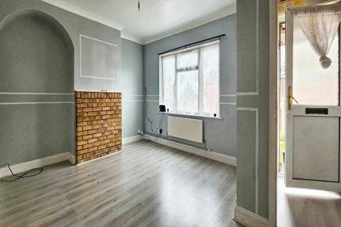 3 Bedroom Terraced House To Rent In Tyler Street, Harwich, CO12