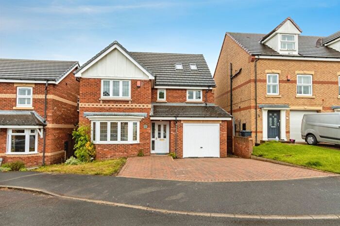 6 Bedroom Detached House For Sale In Elmwood Way, Barnsley, S75
