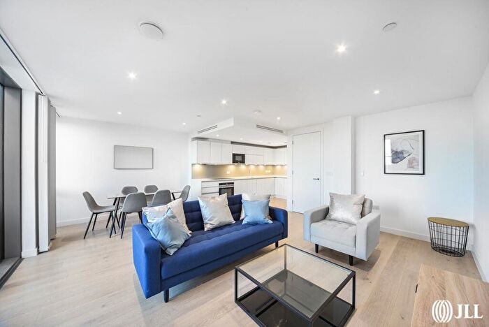 3 Bedroom Apartment For Sale In Sky Villas, Goodwin Street, N4