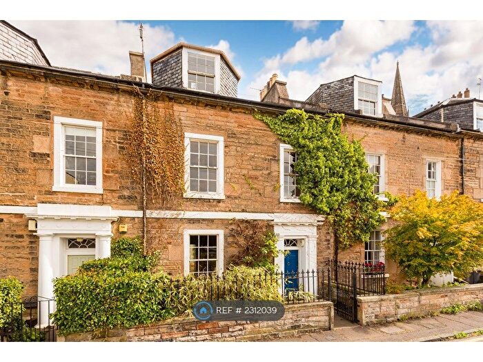 4 Bedroom Terraced House To Rent In Hailes Street, Edinburgh, EH3