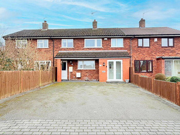 3 Bedroom Terraced House For Sale In The Innage, Hollywood, B47