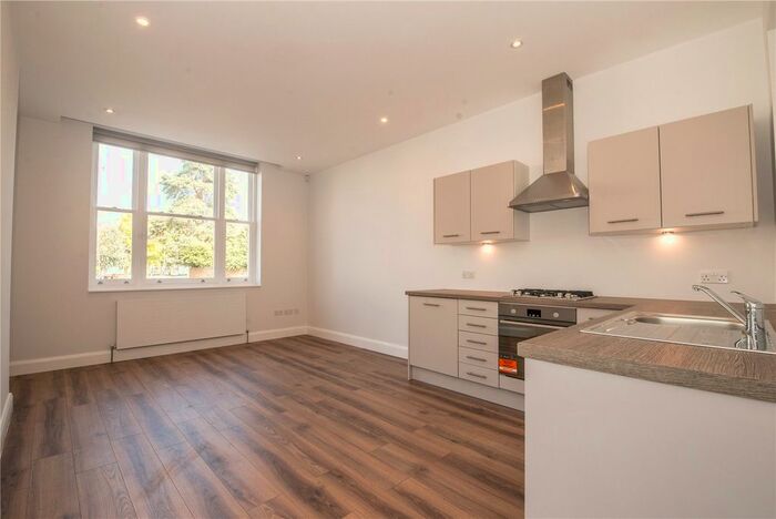 1 Bedroom Flat To Rent In Park Road, Kingston, KT2