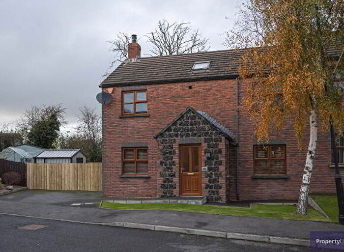 3 Bedroom Semi-Detached House For Sale In The Hamiltons, Armagh, BT60