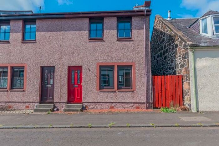 4 Bedroom End Of Terrace House To Rent In Stirling Street, Tillicoultry, FK13