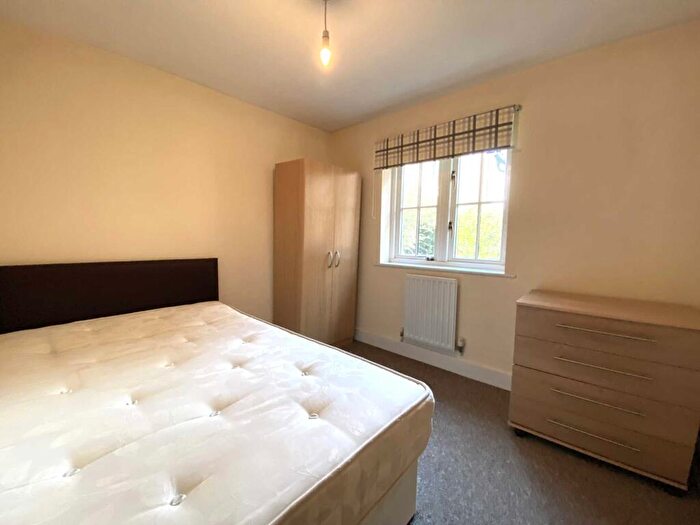 4 Bedroom Town House To Rent In Flagstaff Court, Canterbury, CT1