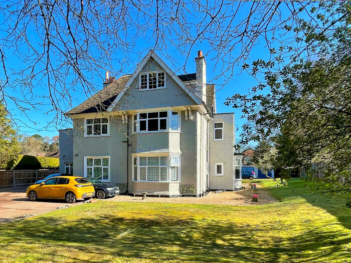 2 Bedroom Apartment To Rent In Brackendale Close, Camberley, GU15