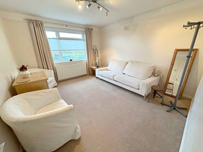 2 Bedroom End Of Terrace House To Rent In The Fairway, London, NW7