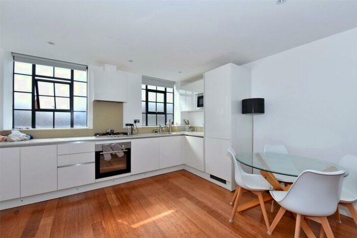 2 Bedroom Apartment To Rent In River Court, Oakridge Road, High Wycombe, Buckinghamshire, HP11