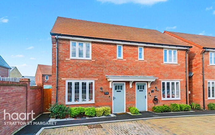 2 Bedroom Semi Detached House For Sale In Stepp Lane, Faringdon, SN7