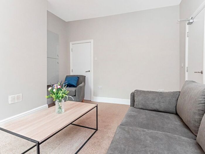 4 Bedroom Terraced House To Rent In Villiers Road, Easton, Bristol, BS5