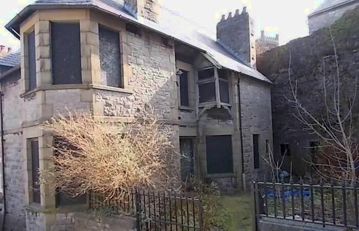 3 Bedroom Semi-Detached House For Sale In Bull Lane, Denbigh, LL16