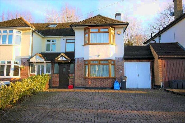 3 Bedroom Semi-Detached House To Rent In Friars Avenue, Shenfield, Essex, CM15